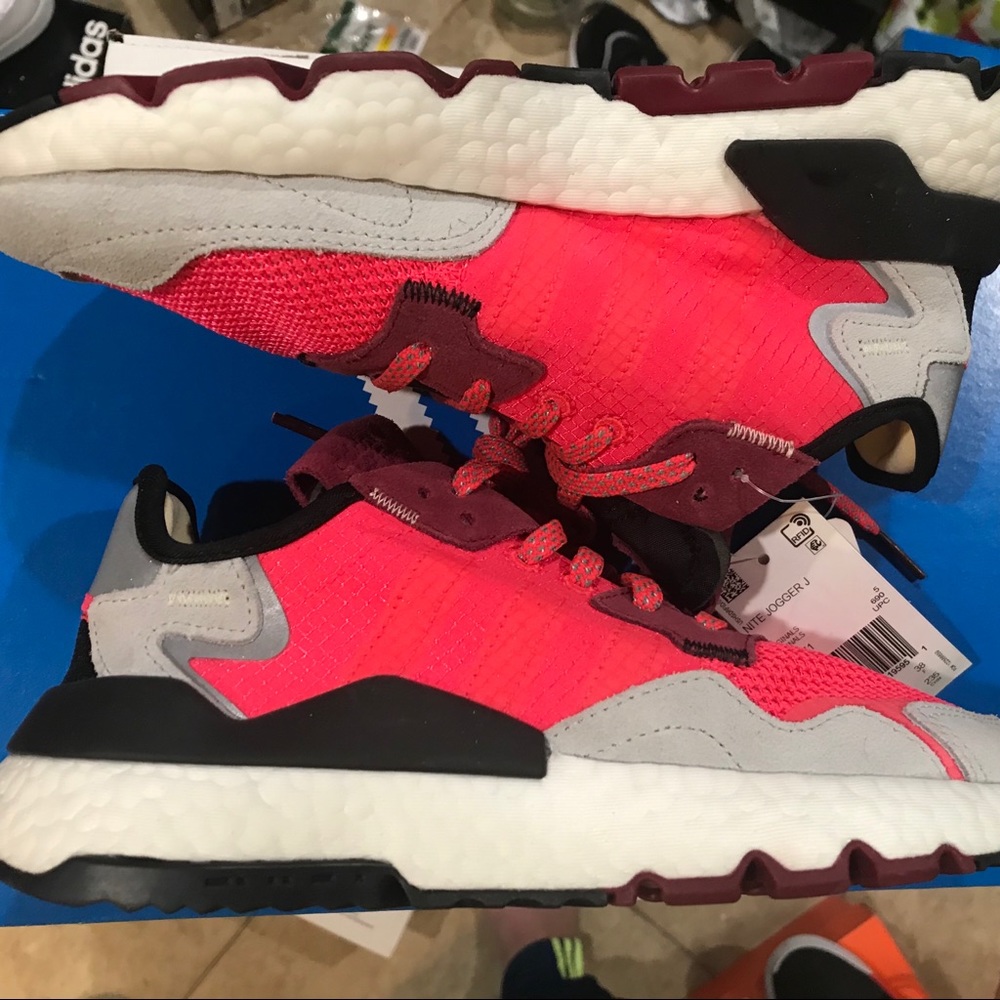 adidas New! ORIGINALS NITE JOGGER J Sneaks! - Picture 9 of 9